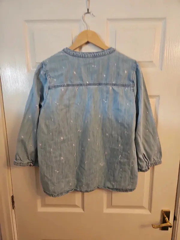 M&Co Light Blue Embroidered Denim Tunic Top Size 18 - Image 6