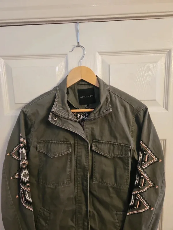 New Look Oversized Khaki Embroidered Utility Jacket Size 6 - Image 3