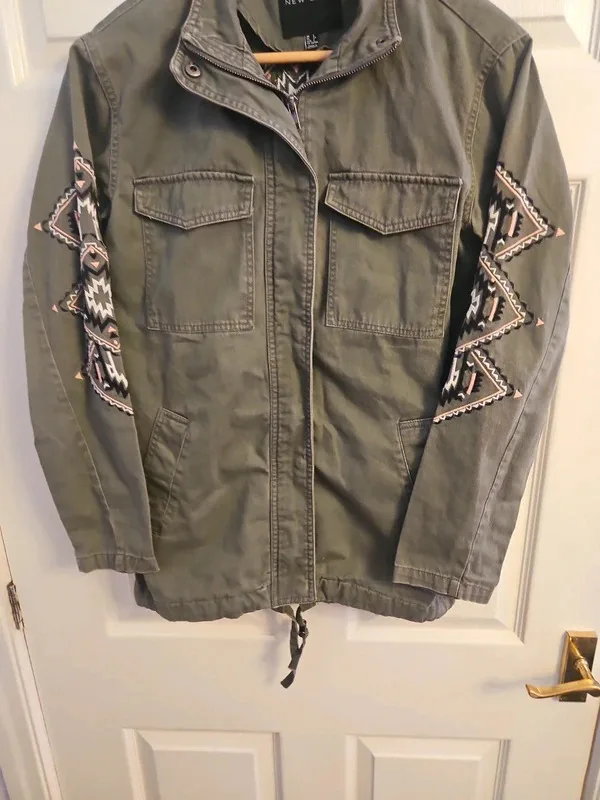 New Look Oversized Khaki Embroidered Utility Jacket Size 6 - Image 4