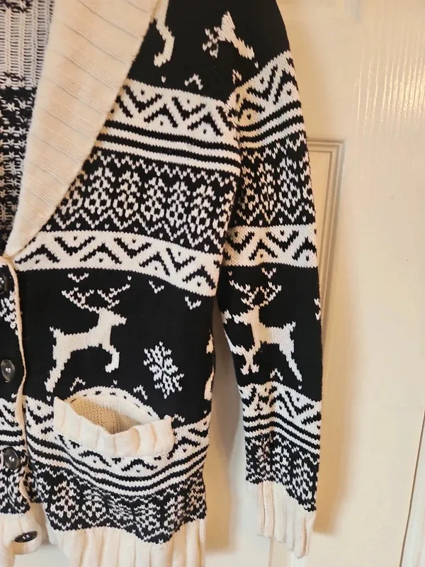 Forever 21 Christmas Jumper Cardigan Black Cream M - Image 6