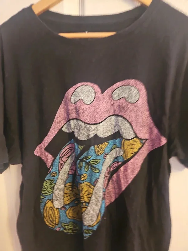 Black Rolling Stones Graphic T Shirt Size S M - Image 4