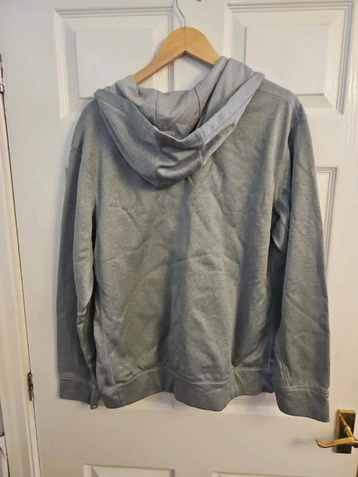 Vintage Nike Therma-FIT Livestrong Hoodie Grey Size L - Image 6