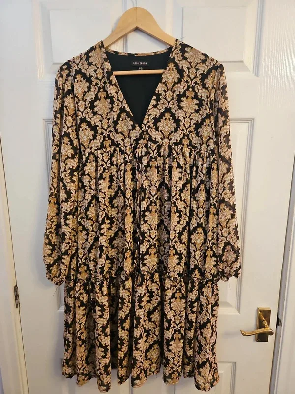 QED London Damask Tiered Smock Mini / Knee Length Dress M/L (Best Fit 12-14) - Image 2