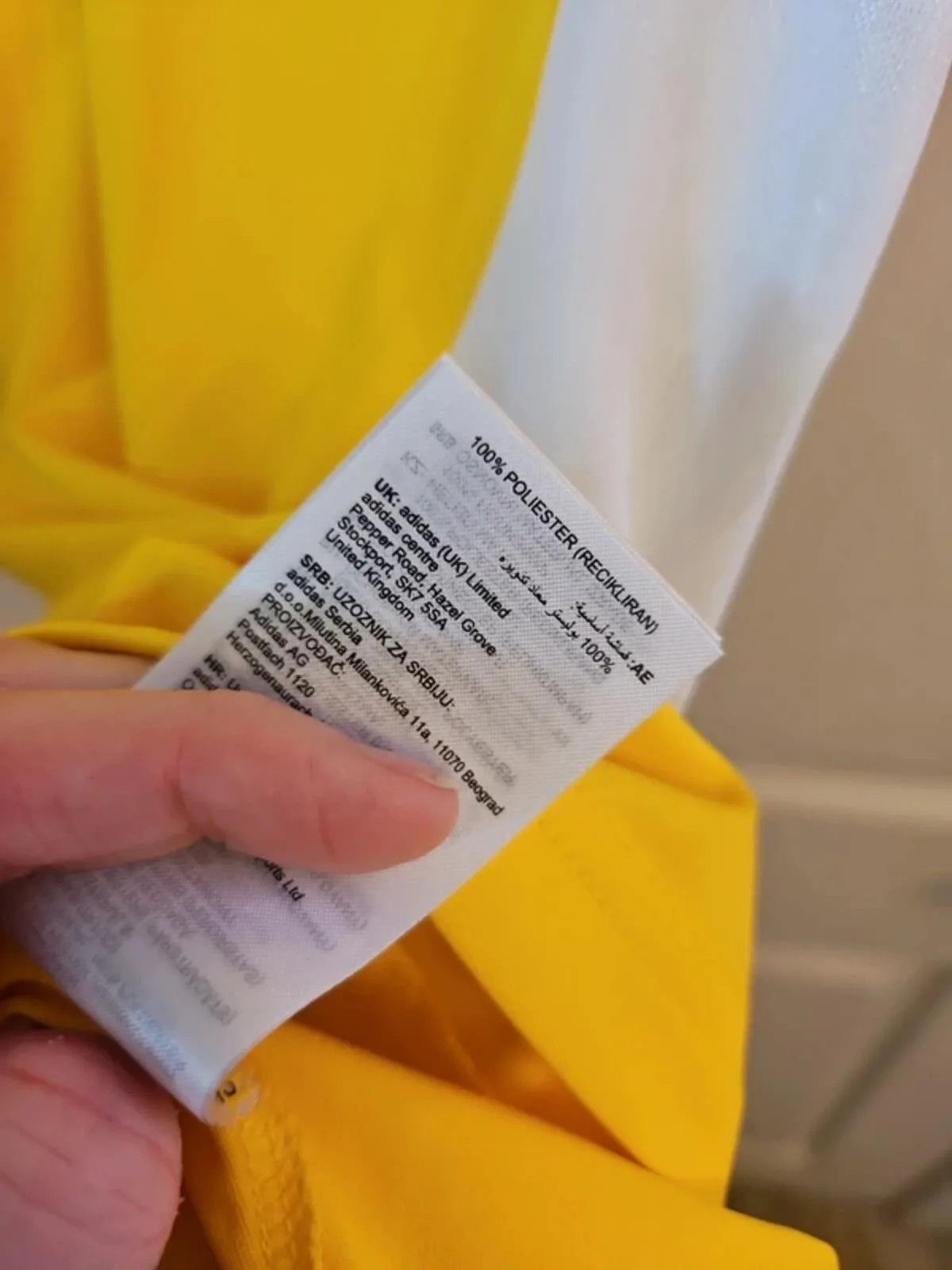 BNWT Adidas Yellow & White Football Jersey / Training Top - Adult Size S - Image 8