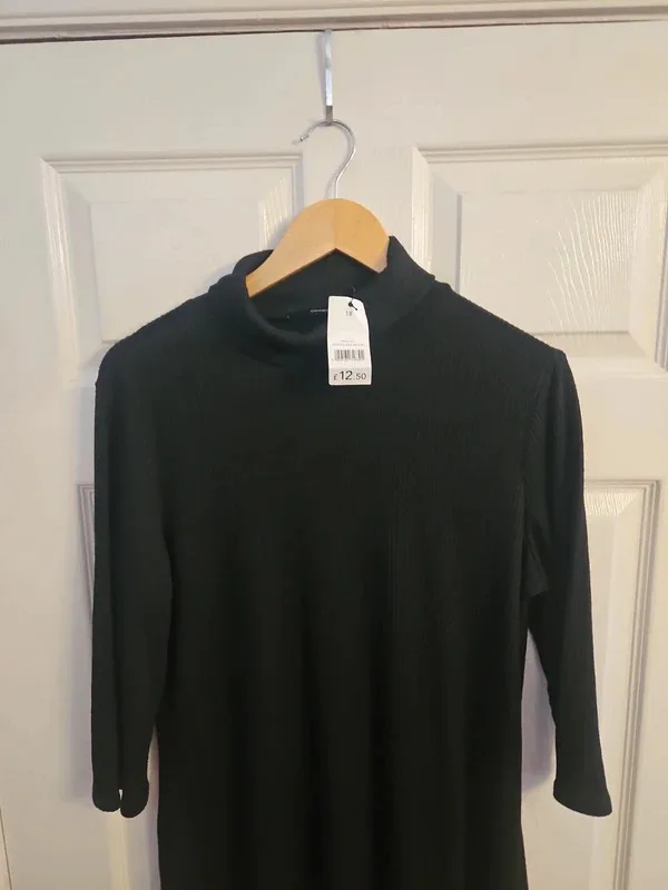 George Black Turtleneck Jumper Dress Size 18 NWT - Image 3