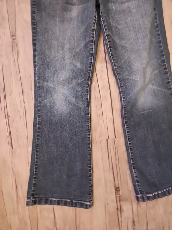 Maurices Blue Flared Jeans Y2K Mid Rise Flares Size UK 12/14 (US 9/10 Short) - Image 3
