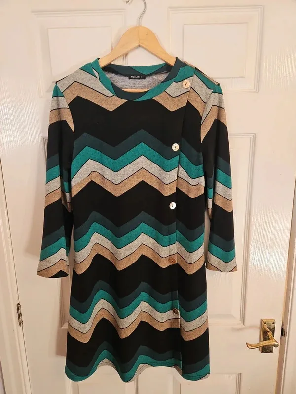Roman Originals Teal & Brown Chevron Asymmetric Button Dress - Size 12 - Image 3