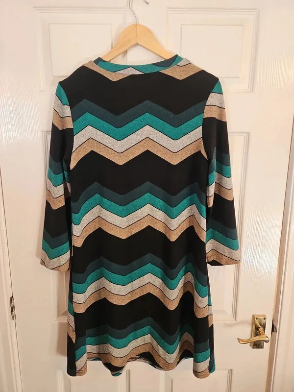 Roman Originals Teal & Brown Chevron Asymmetric Button Dress - Size 12 - Image 7