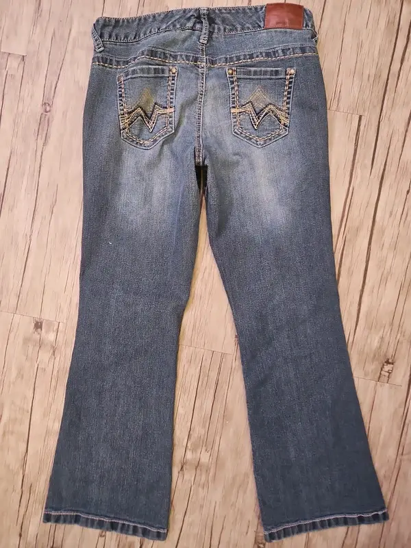 Maurices Blue Flared Jeans Y2K Mid Rise Flares Size UK 12/14 (US 9/10 Short) - Image 5