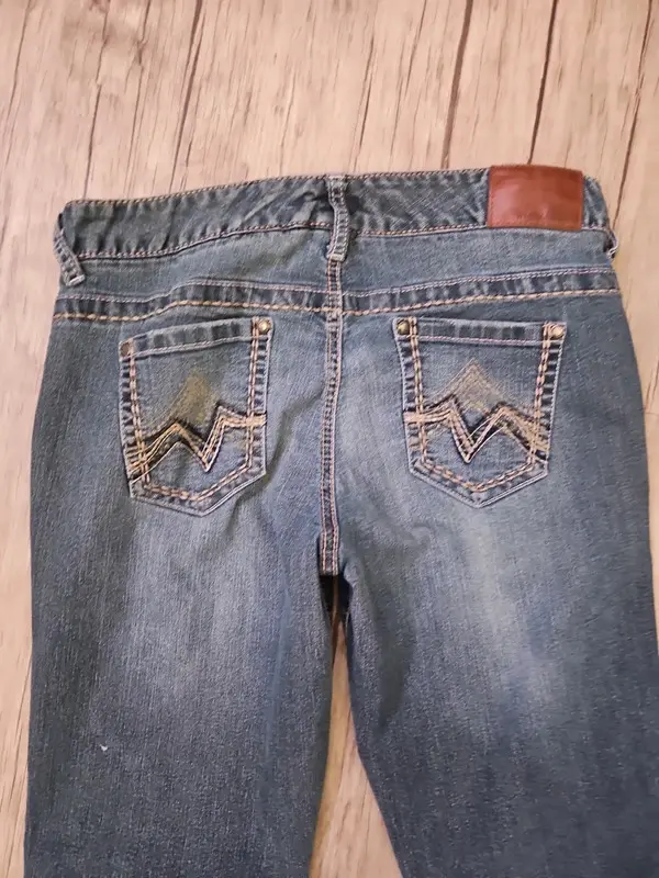 Maurices Blue Flared Jeans Y2K Mid Rise Flares Size UK 12/14 (US 9/10 Short) - Image 6
