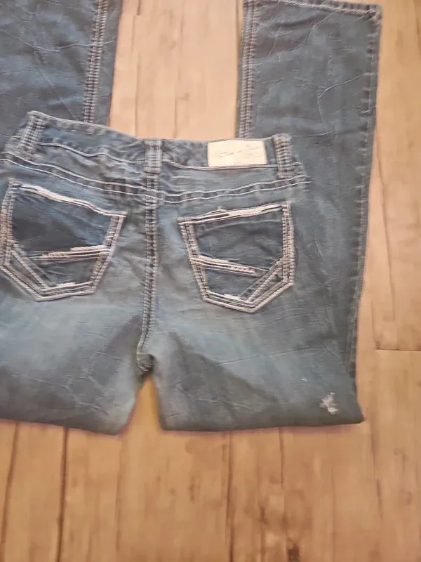 Rhythm In Blues Low Waisted Flared Jeans Size 8 - Image 3
