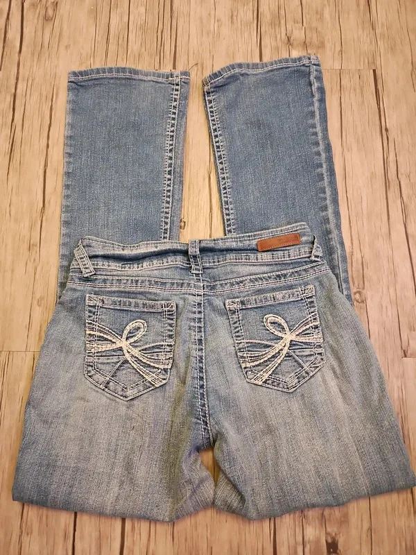 Wallflower Low Rise Flared Jeans Blue Denim Size 8 Small Y2K