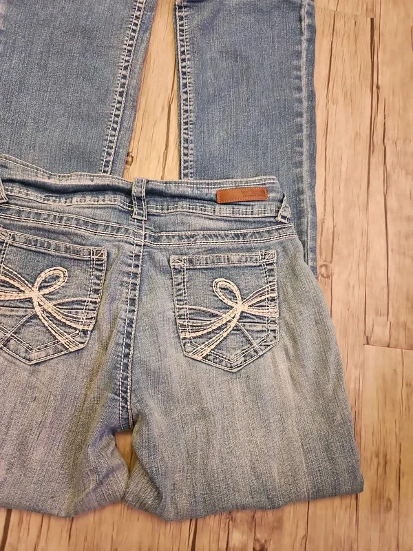 Wallflower Low Rise Flared Jeans Blue Denim Size 8 Small Y2K - Image 3