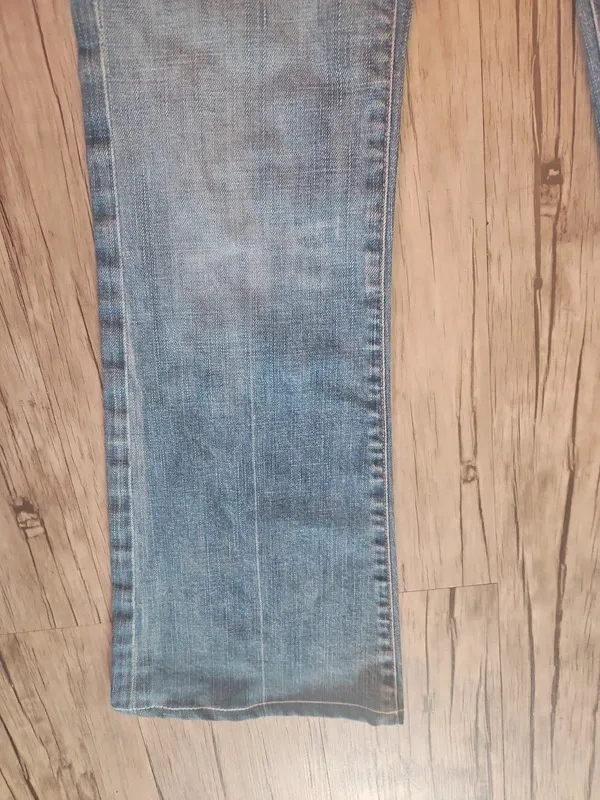 Citizens Of Humanity Rhinestone Flared Jeans Size 29 - Image 8