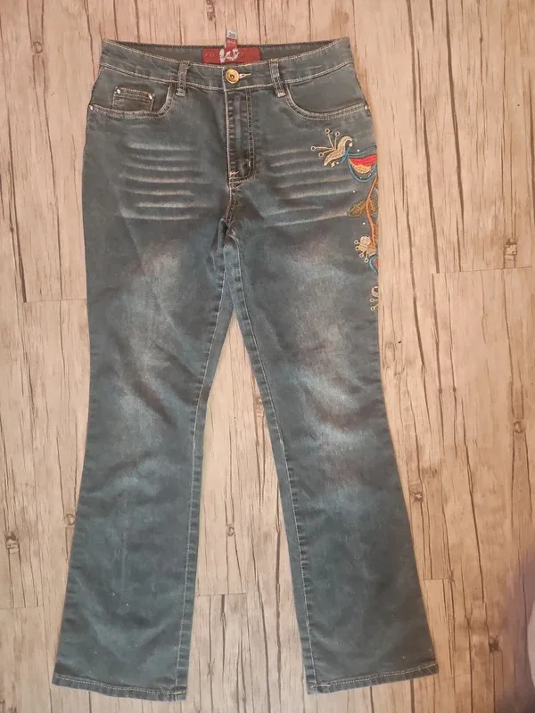 Wanlixiang Embroidered Y2K Bootcut Jeans Size 30 - Image 6