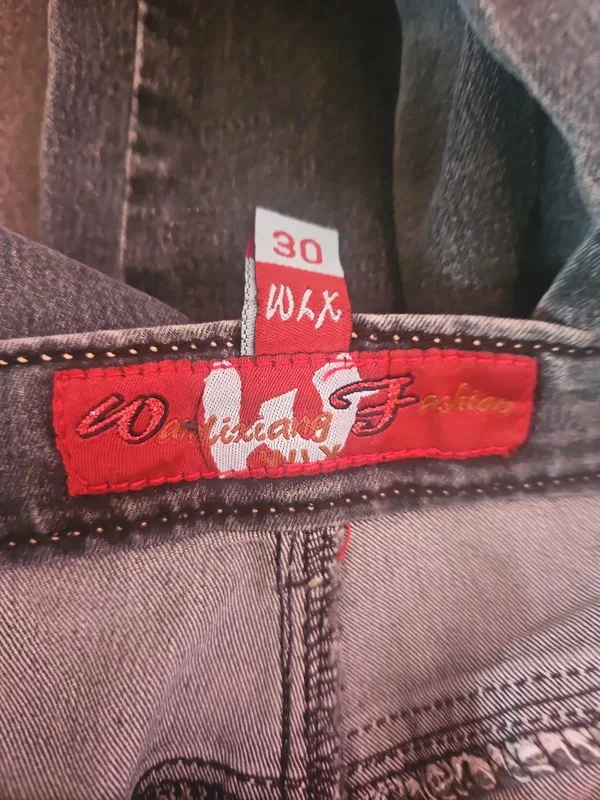 Wanlixiang Embroidered Y2K Bootcut Jeans Size 30 - Image 9