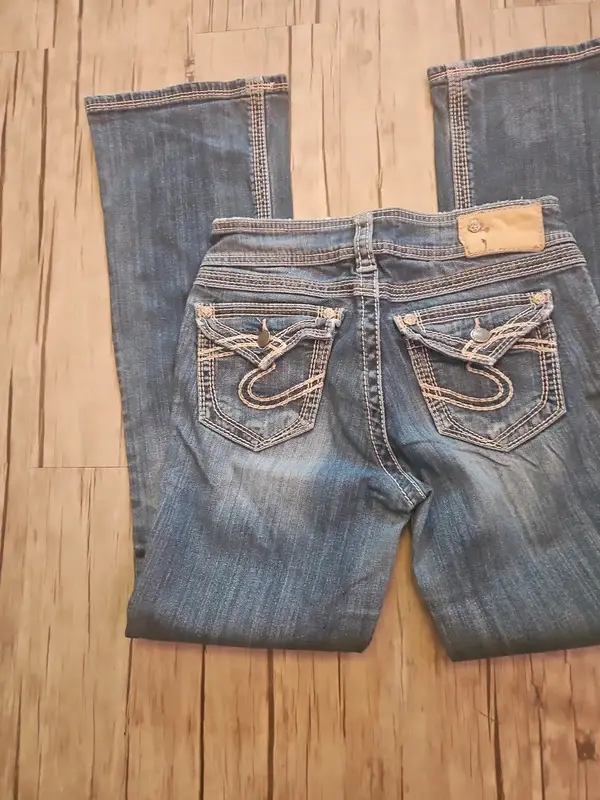 Silver Suki Surplus Low Waisted Flared Jeans W28 L29 - Image 2