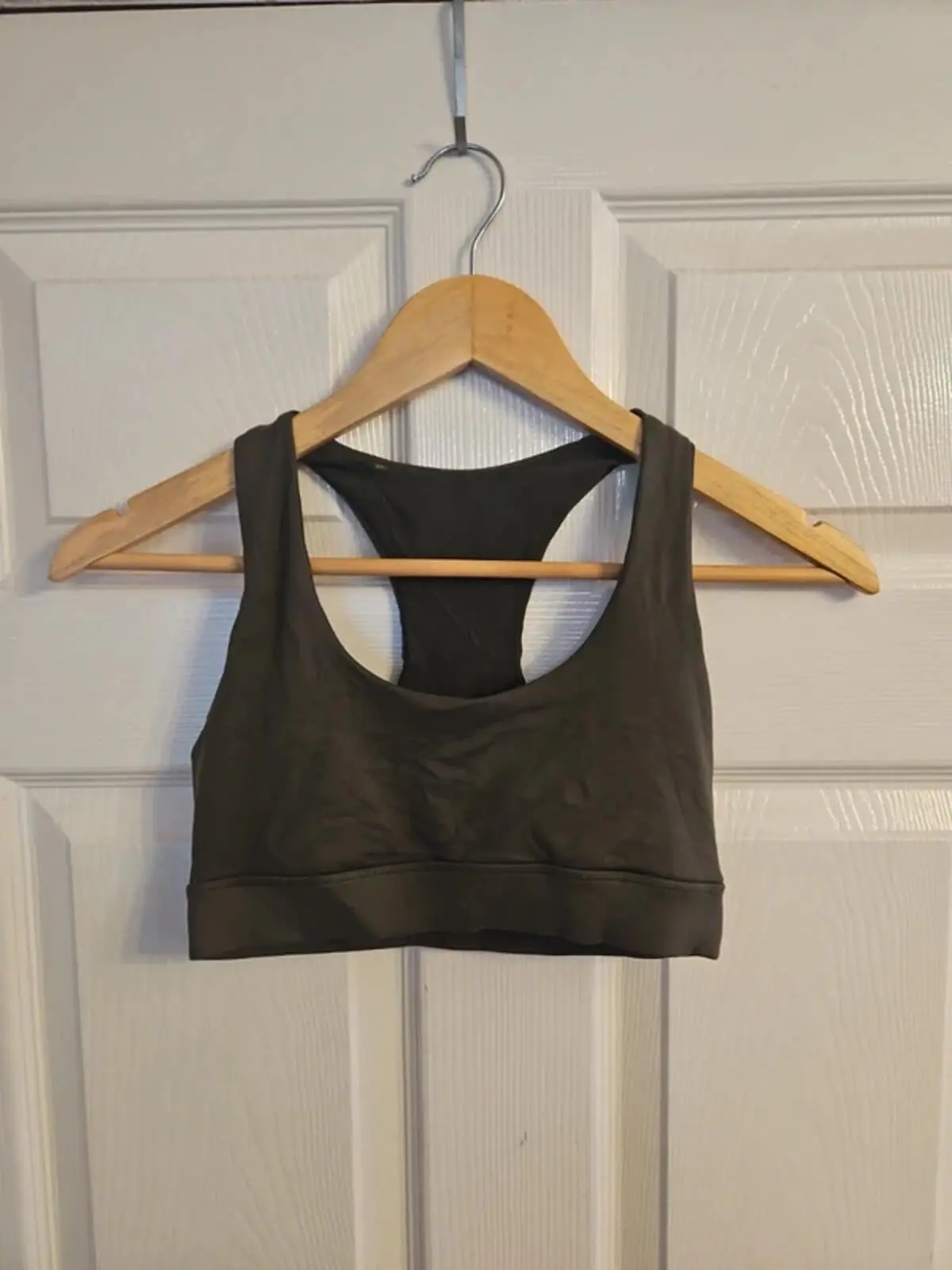 Forever 21 Khaki Green Racerback Sports Bra Khaki Gym Workout Crop Top - Size S - Image 2