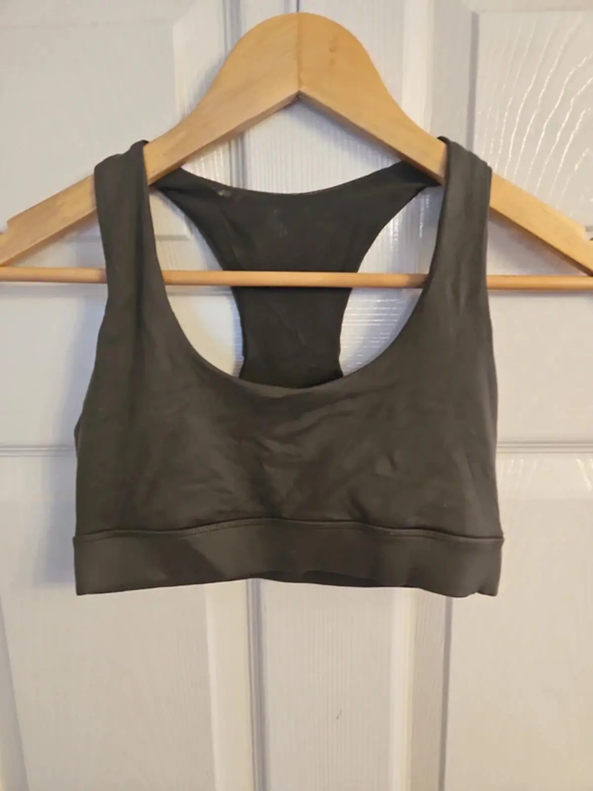 Forever 21 Khaki Green Racerback Sports Bra Khaki Gym Workout Crop Top - Size S - Image 4