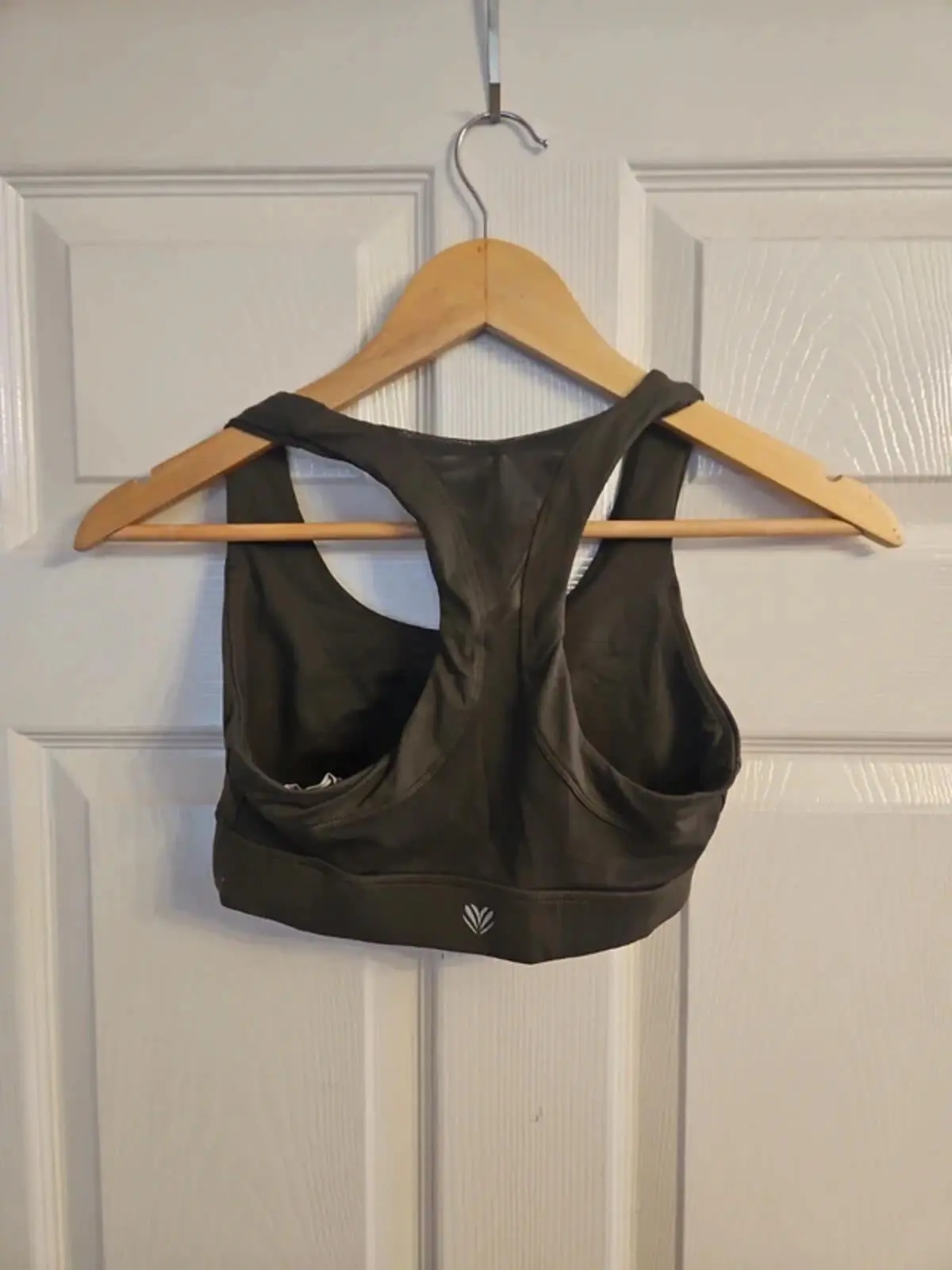 Forever 21 Khaki Green Racerback Sports Bra Khaki Gym Workout Crop Top - Size S - Image 5
