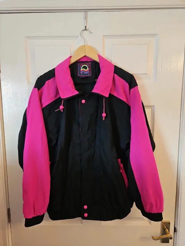 Vintage Cascade Sports Pink Black Windbreaker Jacket Womens M - Image 2