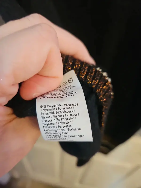 River Island Black Crest Embroidered Jumper Size XS - Image 8