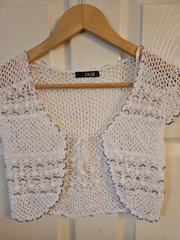 Quiz White Crochet Cropped Cardigan Bolero Shrug Size M - Image 4