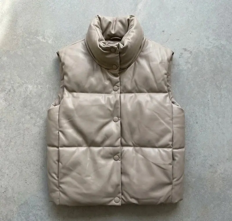 Zara Beige Puffer Gilet Bodywarmer High Neck Waist Toggles XS