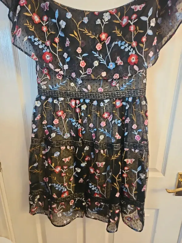 Adrianna Papell Black Floral Off Shoulder Fit & Flare Dress Size 16 - Image 4